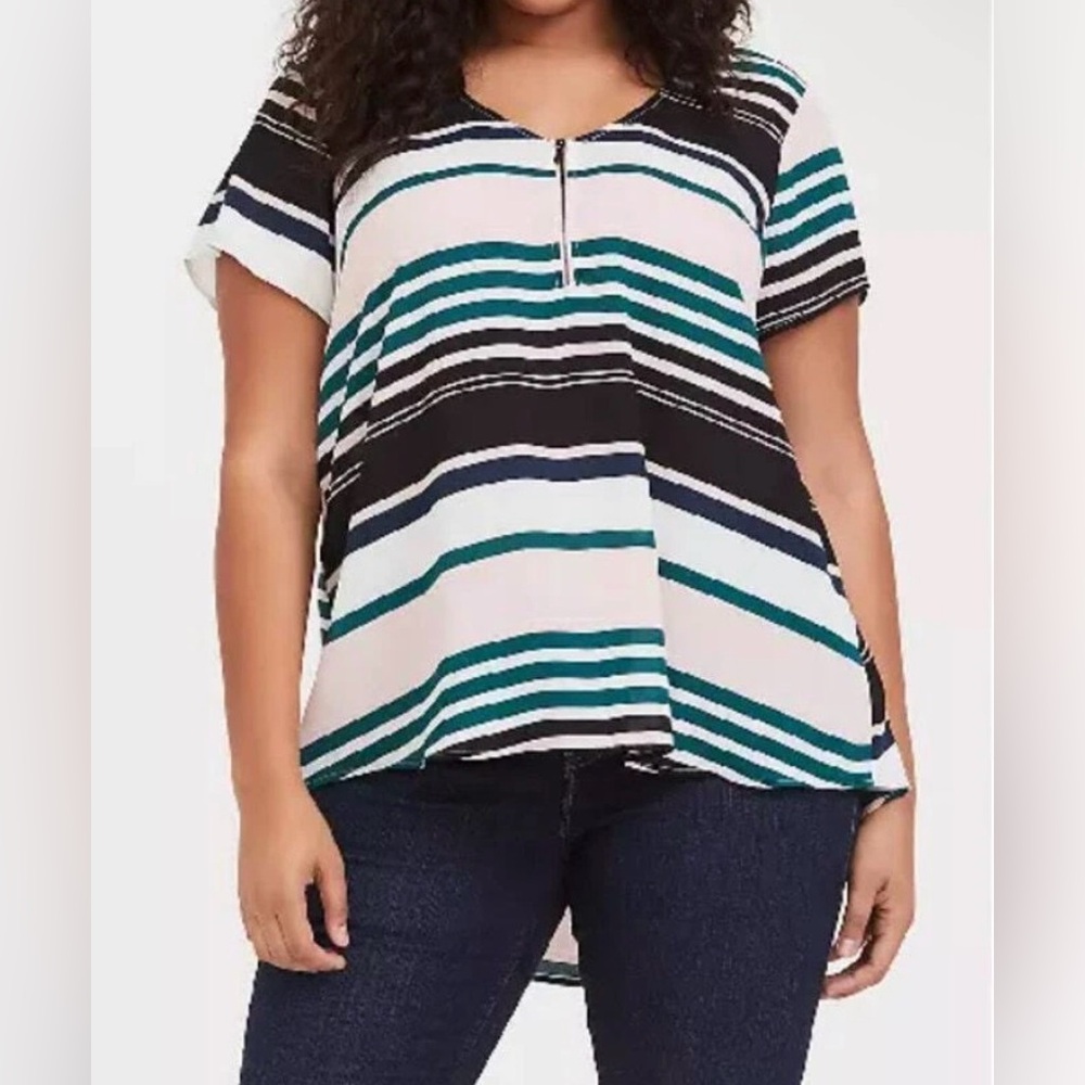 Torrid 3 Georgette Multi Stripe Zip Front Blouse Round Bottom Women’s 3X Office